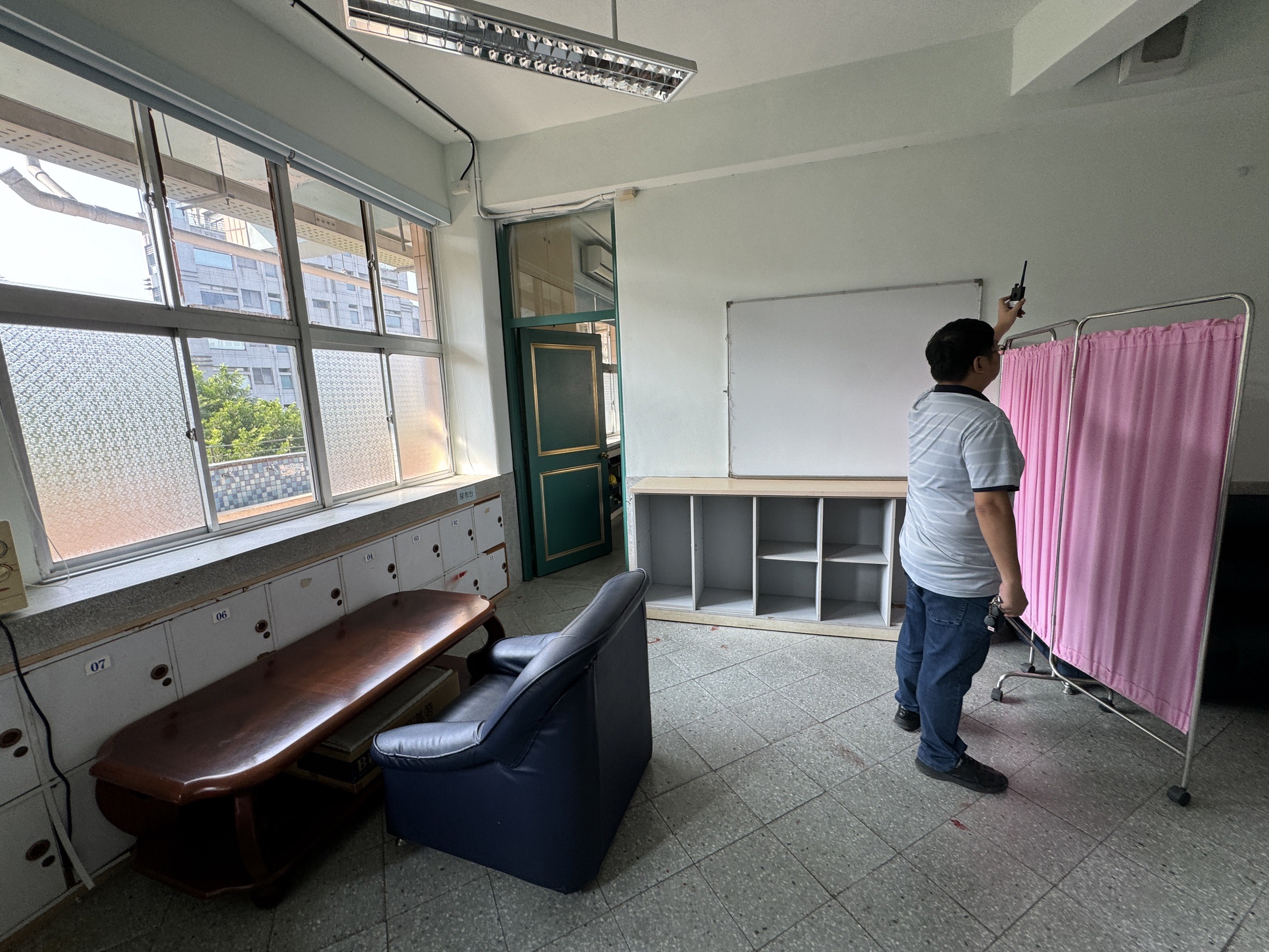 Anti-pinhole detection 2